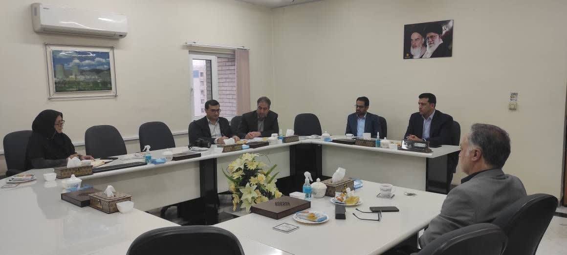 برگزاری هفتمین جلسه شورای فرهنگی در شرکت برق منطقهای غرب