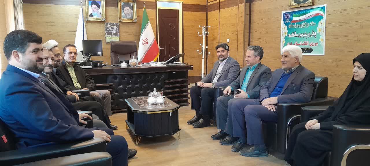 نمود جهاد تبیین در دهه مبارک فجر