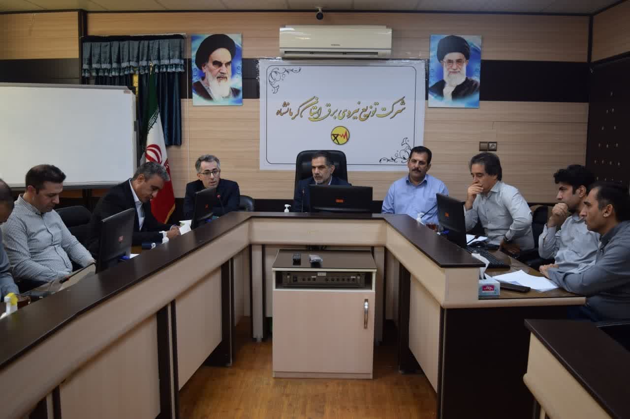 یکی از مولفه های اصلی در ارتقاء محیط کار رعایت ایمنی کارکنان است