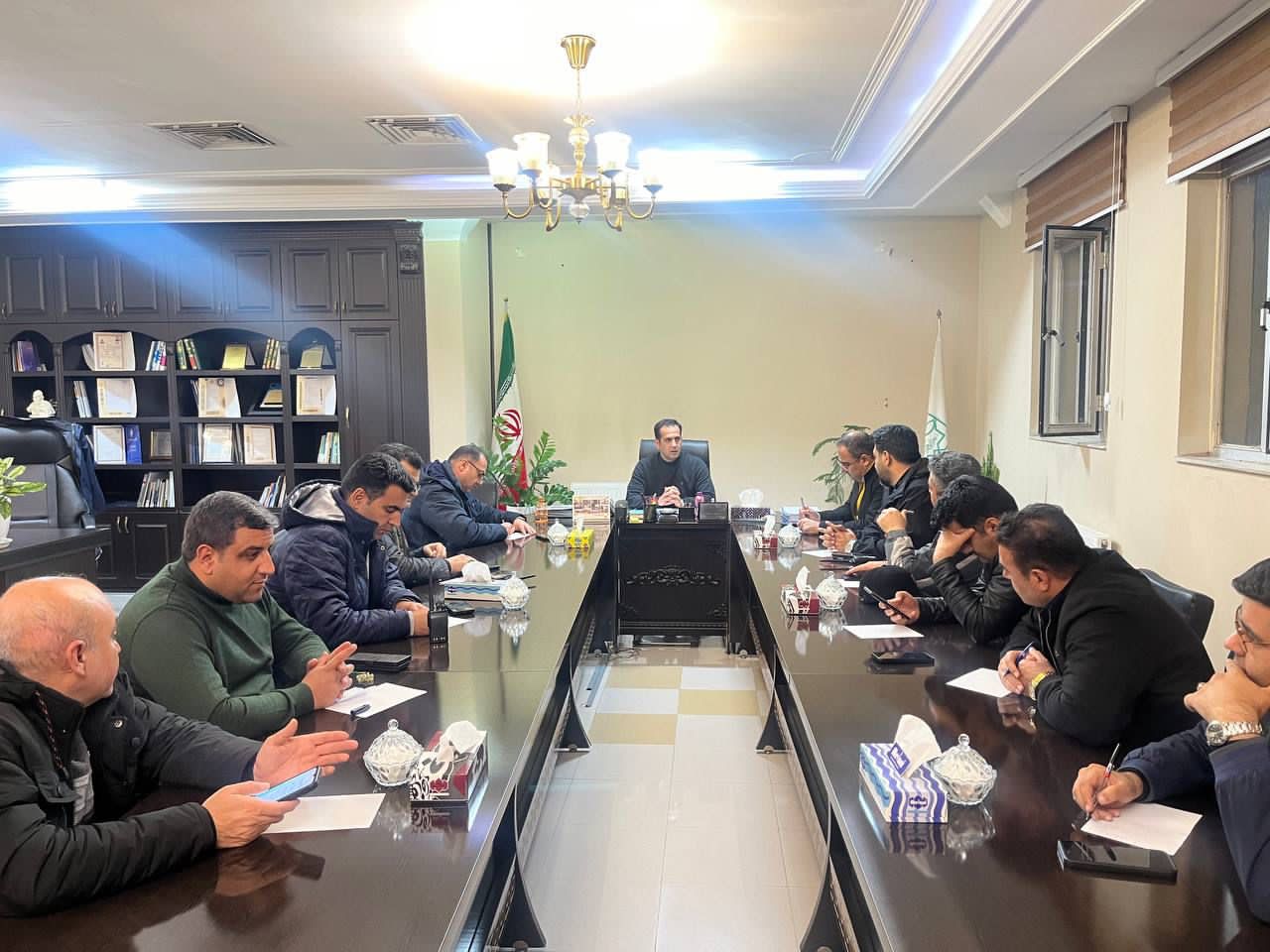 شب پر کار نیرو های شهرداری