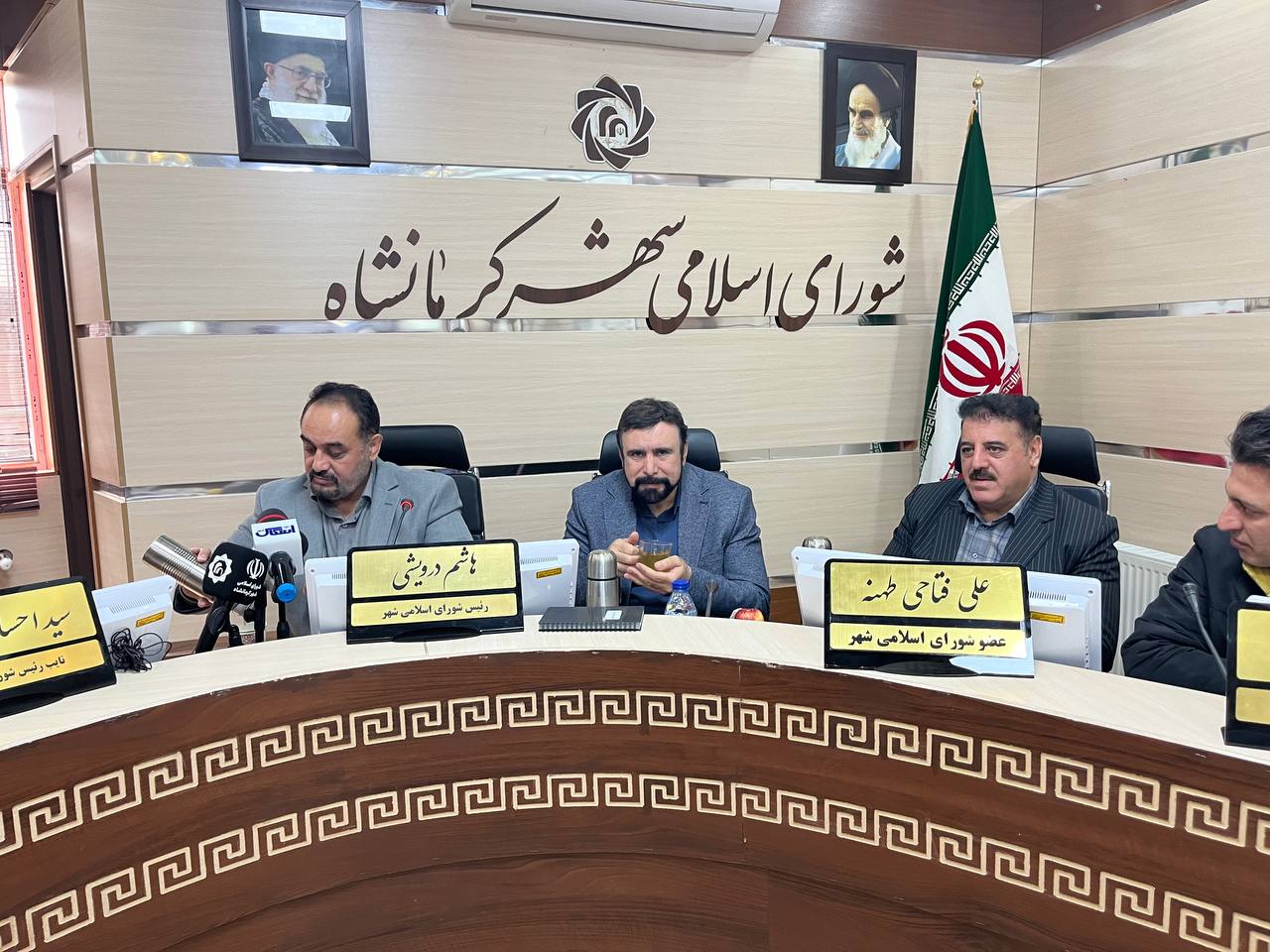 لایحه بودجه  سال ۱۴۰۴ شهرداری کرمانشاه تقدیم شورا شد