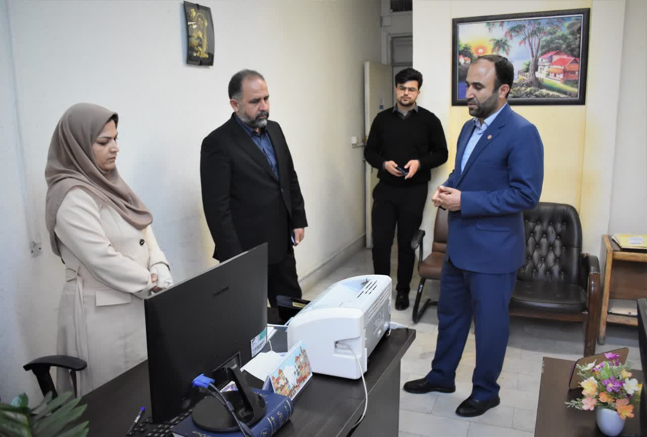 بازدید معاون هماهنگی امور اقتصادی استانداری کرمانشاه از بهزیستی استان