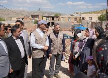 مراسم خشت‌گذاری مدرسه روستای داربدره با حضور استاندار کرمانشاه