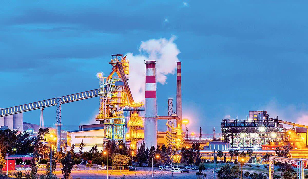 ۷۰ درصد انرژی مورد نیاز مشترکان صنعتی تامین میشود