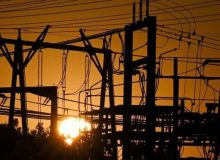 لزوم همراهی همه مشترکان صنعتی و اصناف برای مدیریت مصرف برق