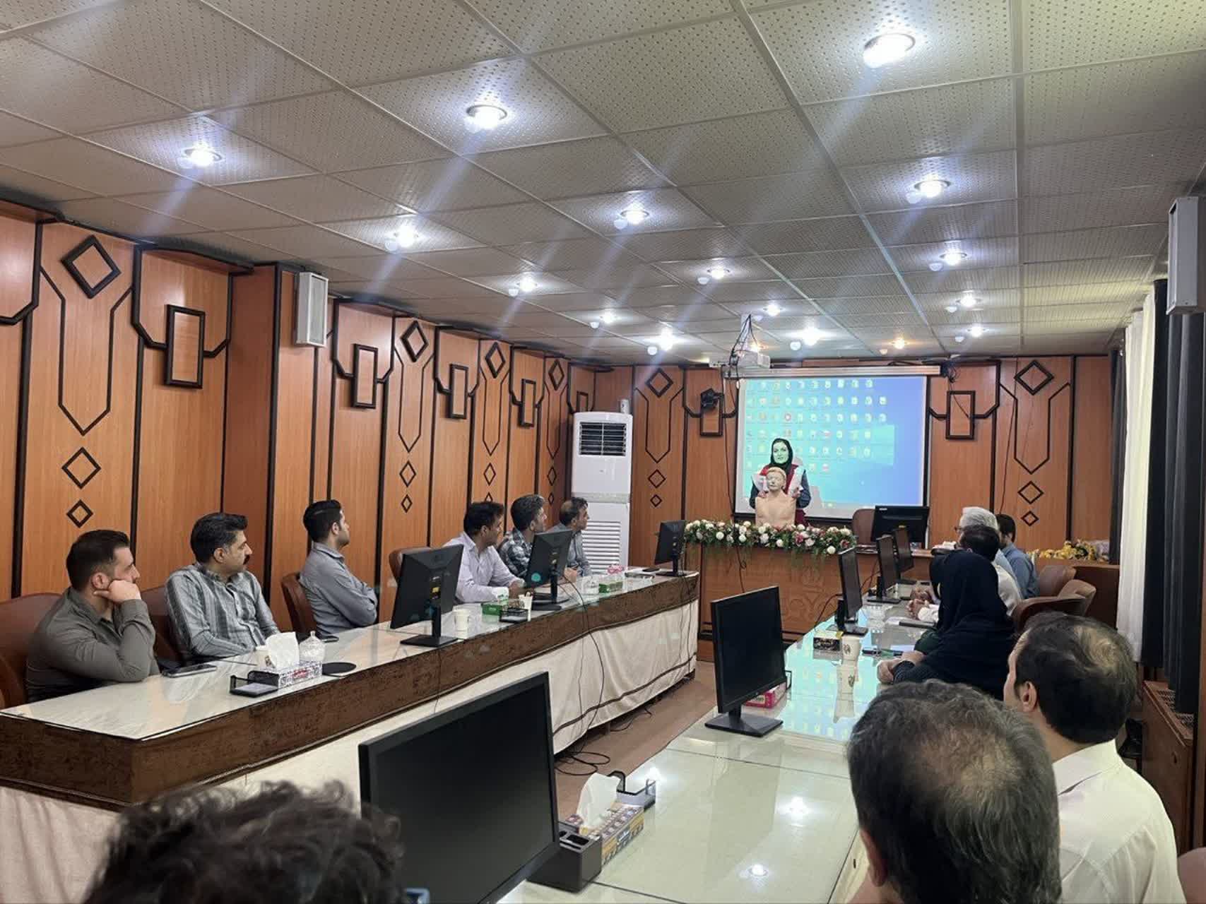 برگزاری دوره آموزشی مخاطرات جنگی و طبیعی در شرکت گاز استان کرمانشاه