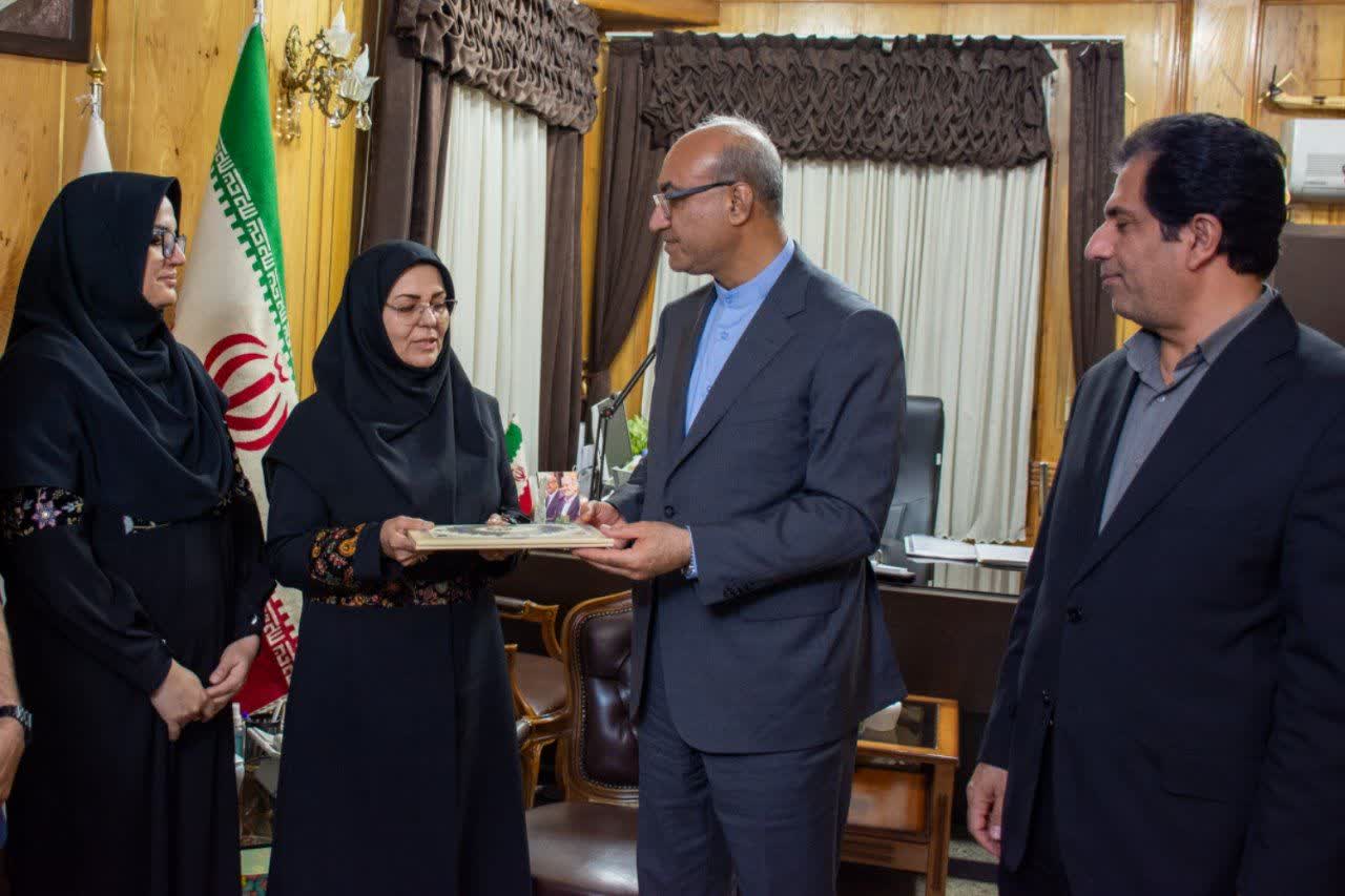 مدیرکل کتابخانههای عمومی استان کرمانشاه منصوب شد