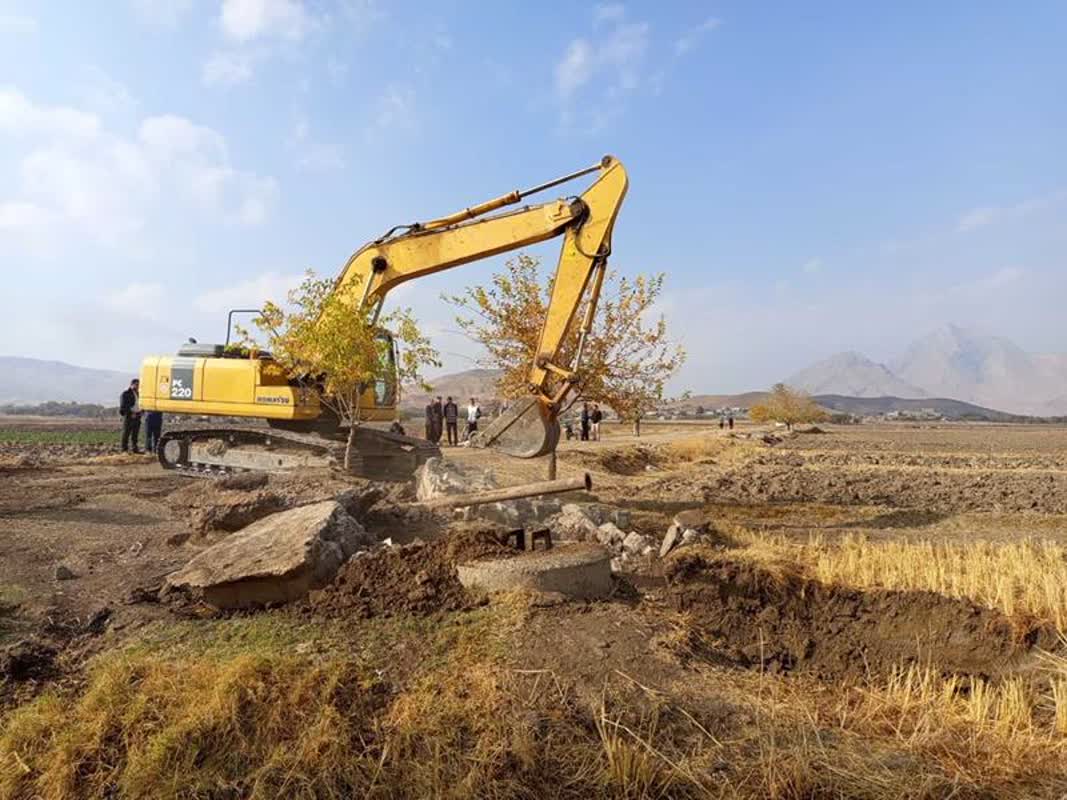 انسداد ۱۰۲ حلقه چاه غیرمجاز در یک روز در صحنه