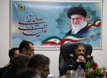 اقناع افکار عمومي با اهتمام به حرفه اي گري توأم با اقتدار پليس 