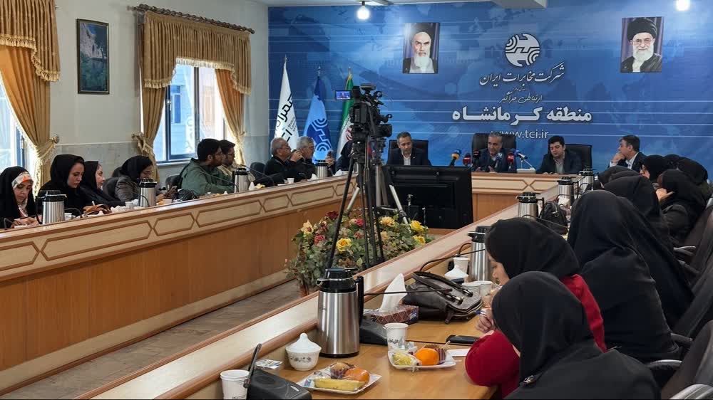 مخابرات کرمانشاه به مشترکان فیبر نوری هدیه میدهد