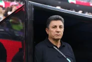 امیر قلعه‌نویی؛ از «۴۰ سال ظلم» تا رویای درخشش با تیم ملی در جام جهانی ۲۰۲۶